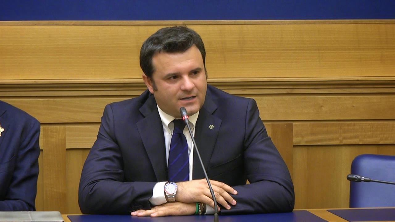 ministro centinaio