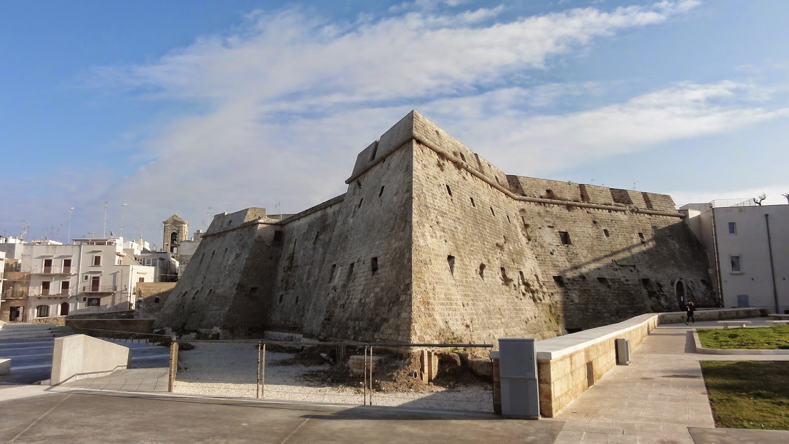castello Angioino Mola