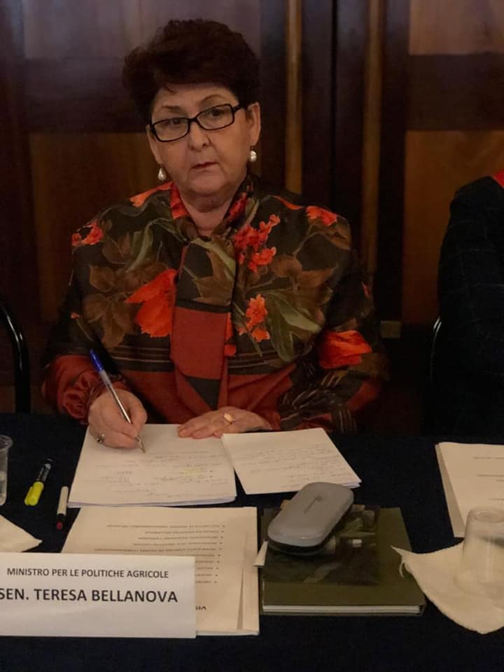 Incontro San Severo ministro Bellanova